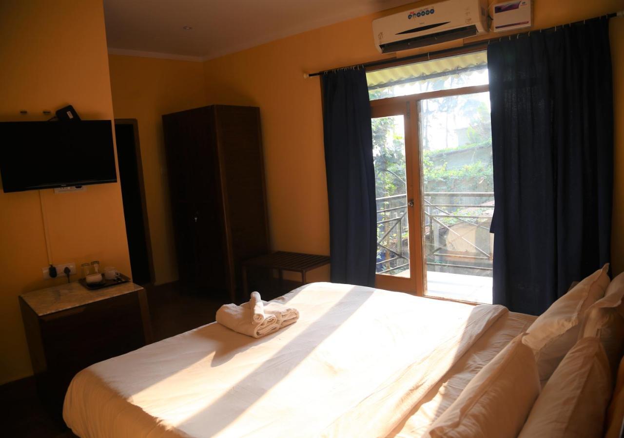 Rococco Ashvem Hotel มานเดรม ภายนอก รูปภาพ