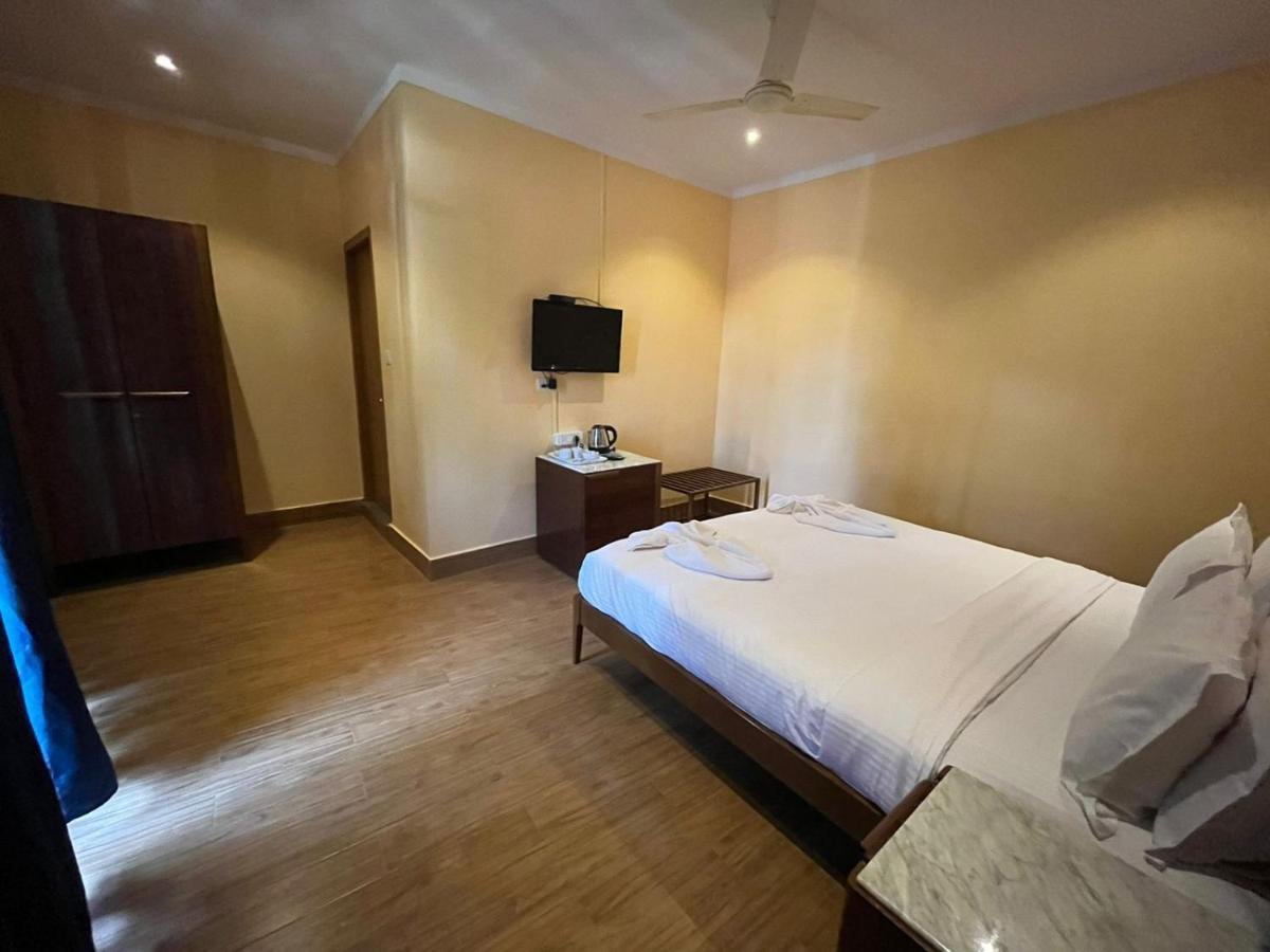 Rococco Ashvem Hotel มานเดรม ภายนอก รูปภาพ